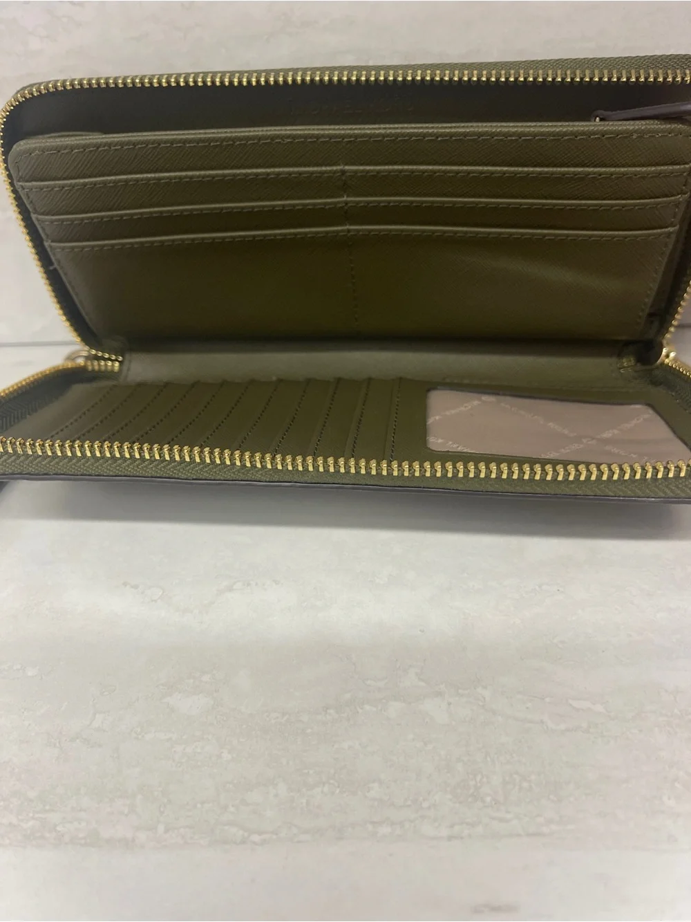 Michael Kors Pebble Leather Continental Wallet/Wristlet Duffle Green